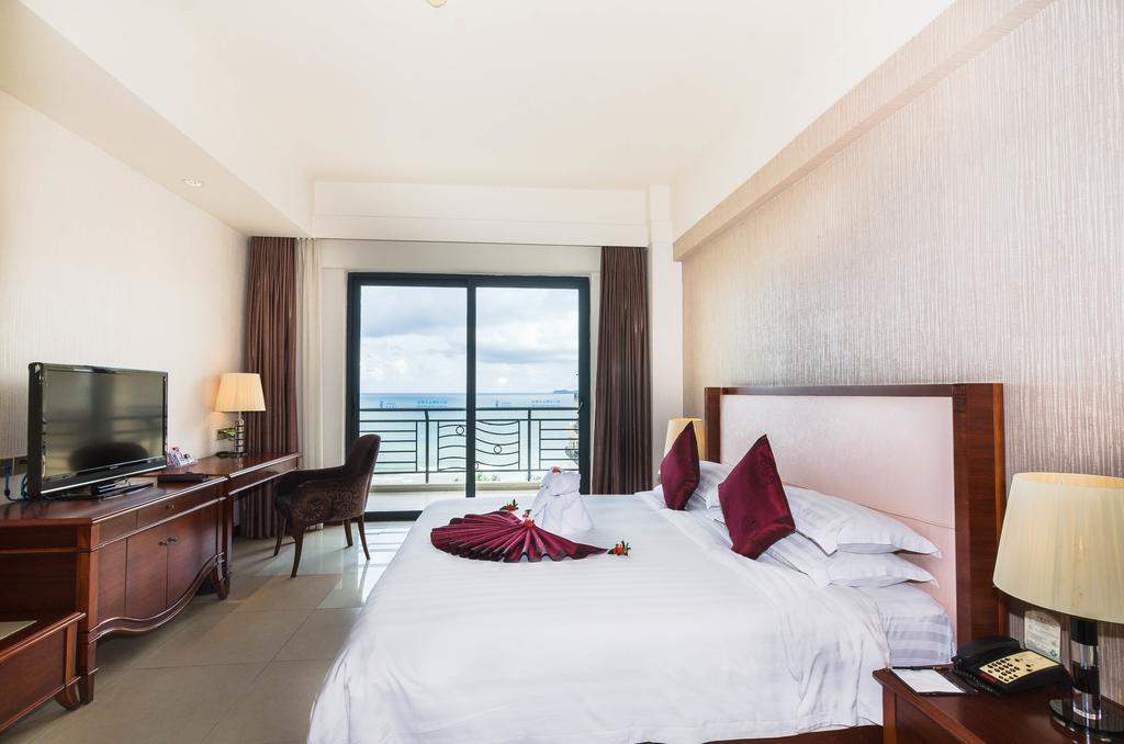 Lacosta Seaside Resort Hotel Sanya Exterior foto